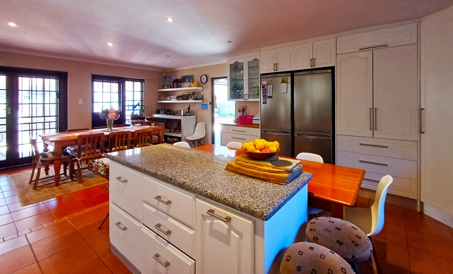 3 Bedroom Property for Sale in Kleinmond Western Cape